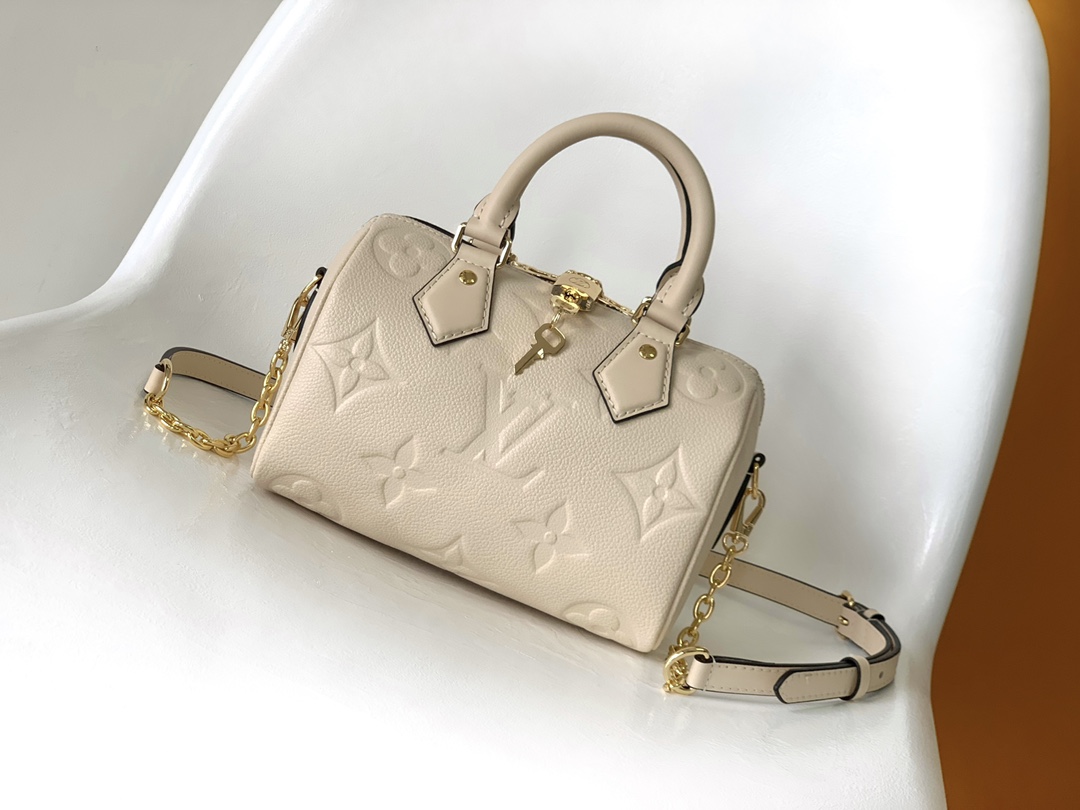 Louis Vuitton LV Classic Handbag Monogram Embl Model M2A136 Magnetic Lock Travel Ready Authentic Style